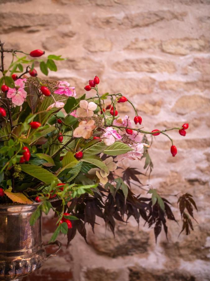 Country Cottage With Spa, Catering, Gardens, Nature Reserve Walks - Free Parking, Self Checkin Scunthorpe Exterior foto